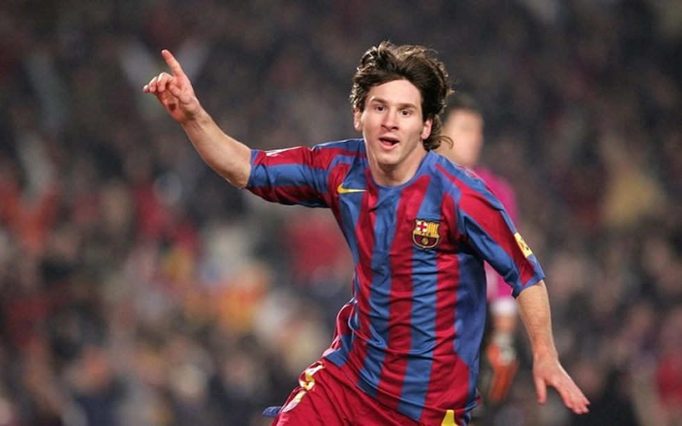 Hình ảnh Messi lúc trẻ - Gương mặt khiến các CLB khiếp sợ