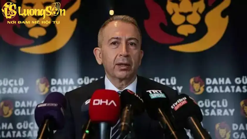 Phó chủ tịch Galatasaray cho rằng Mourinho sẽ phải nhận án phạt nội bộ từ Fenerbahce. Ảnh: Hurriyet